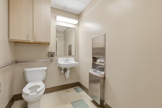 7640 Sylvania Ave, Sylvania, OH à louer Photo intérieure– Image 1 sur 13