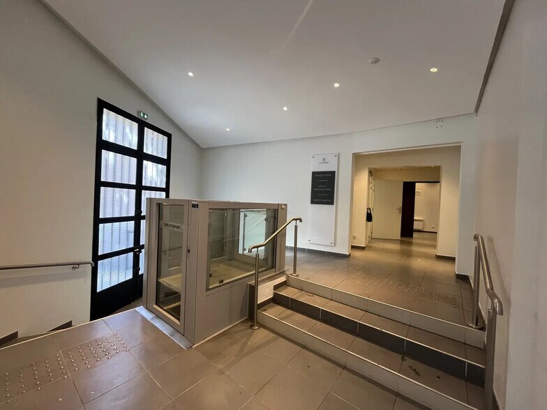 Avenue Malherbes, Aix-en-Provence à louer - Hall d’entrée – Image 3 sur 9