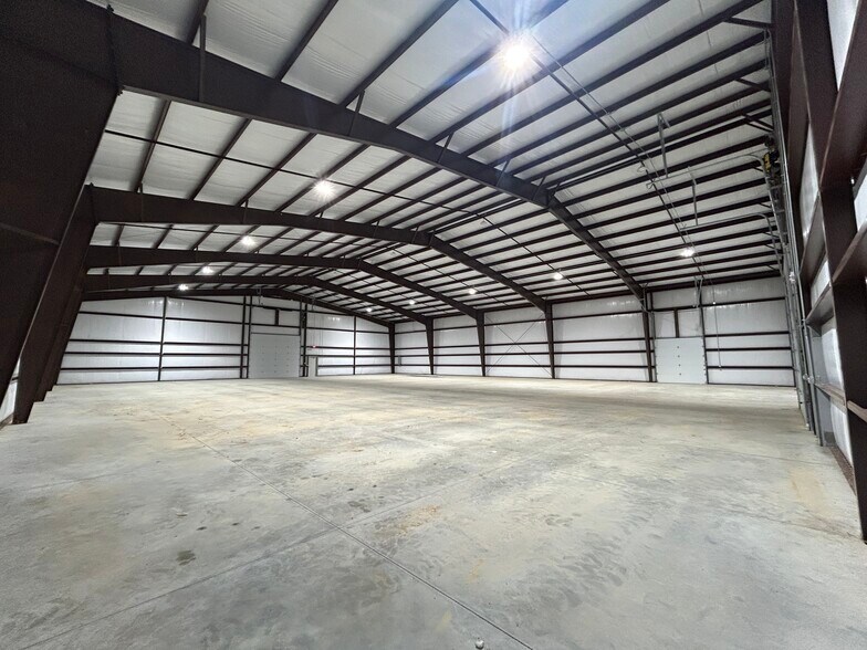 1206 Nashville St, Russellville, KY à louer - Photo de l’immeuble – Image 2 sur 13