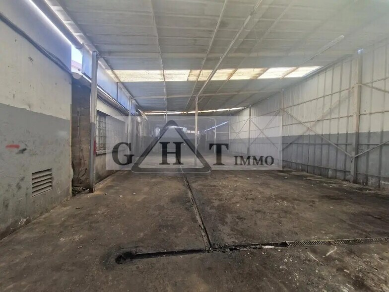 Industriel/Logistique dans Livry-Gargan à vendre - Photo de l’immeuble – Image 2 sur 7