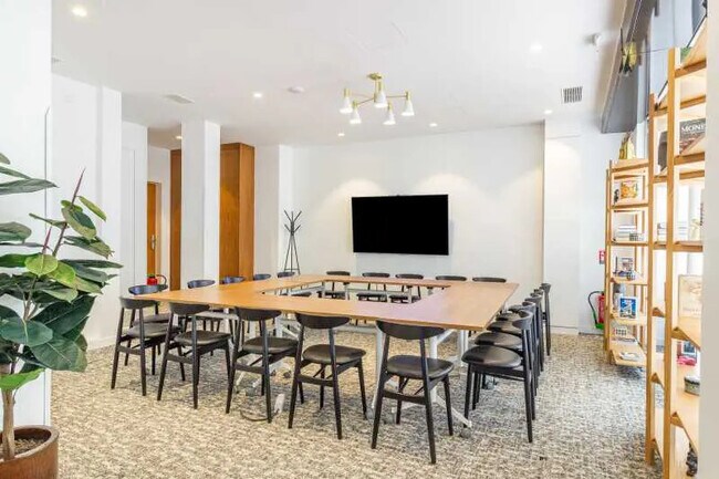 Plus de détails pour 48-50 Rue Taitbout, Paris - Bureau à louer