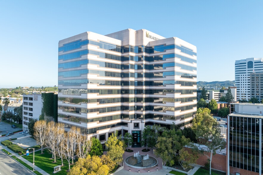 Warner Corporate Center - immobilier d'entreprise