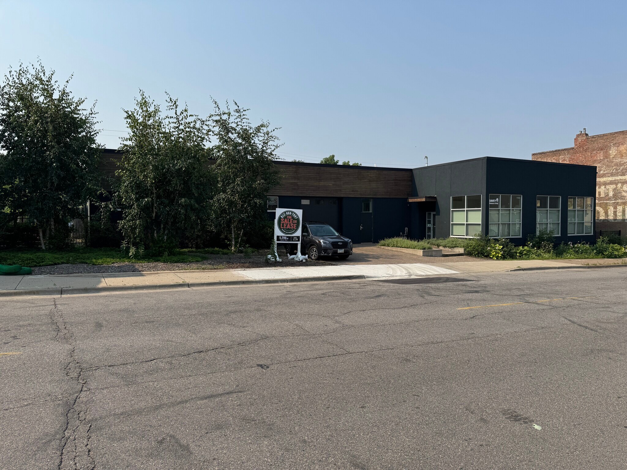 1196 7th St E, Saint Paul, MN à vendre Photo intérieure– Image 1 sur 12