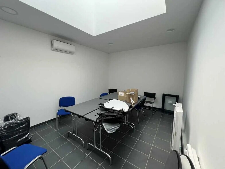 Local d’activités dans Yvrac à louer - Photo intérieure – Image 3 sur 7