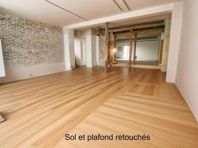 Local commercial dans Paris à louer - Photo de l’immeuble – Image 2 sur 8