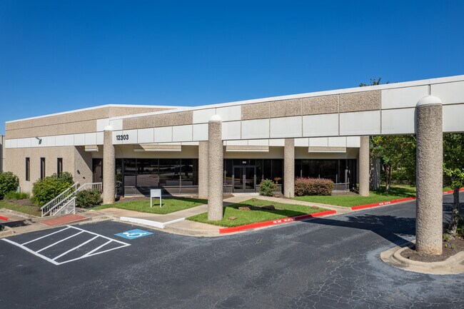 Plus de détails pour 12303 Technology Blvd, Austin, TX - Bureau, Local d'activités à louer