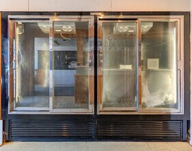 335 N Olympic Ave, Arlington, WA à louer Photo intérieure– Image 2 sur 8