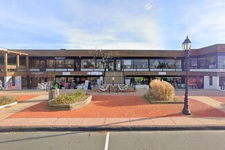 Plus de détails pour 716 Montauk Hwy, Montauk, NY - Local commercial à vendre