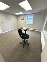 1197 Main St, Watertown, CT à louer Photo de l’immeuble– Image 1 sur 3