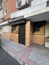 Local commercial dans Madrid, Madrid à louer Photo de l’immeuble– Image 1 sur 9