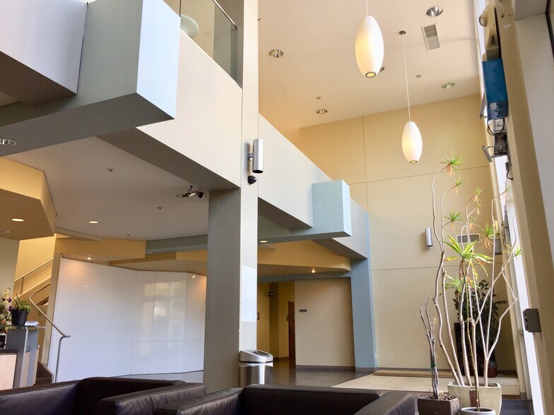1525 McCarthy Blvd, Milpitas, CA à louer - Photo intérieure – Image 2 sur 14