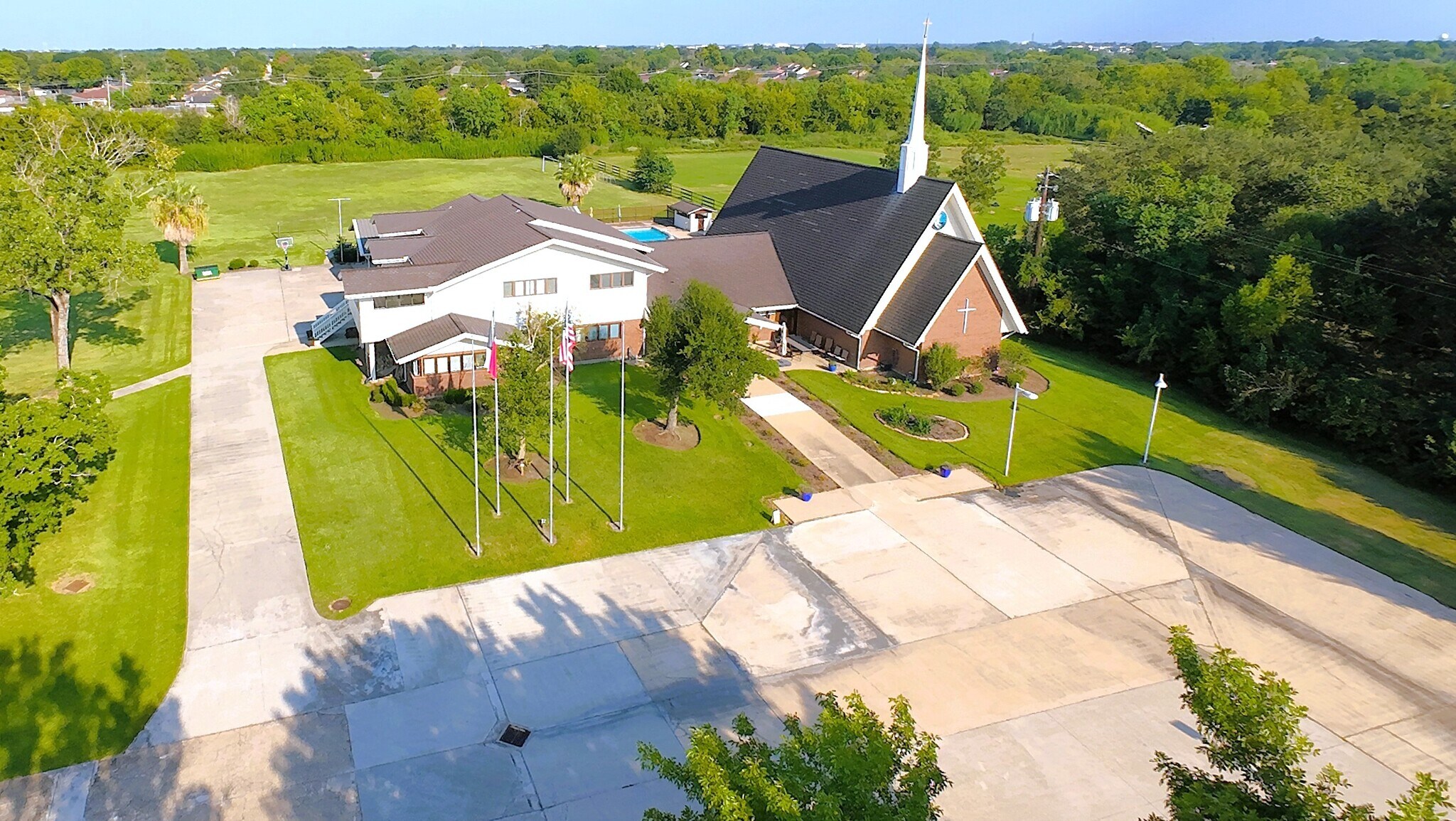 4309 Young St, Pasadena, TX à vendre Photo principale– Image 1 sur 26