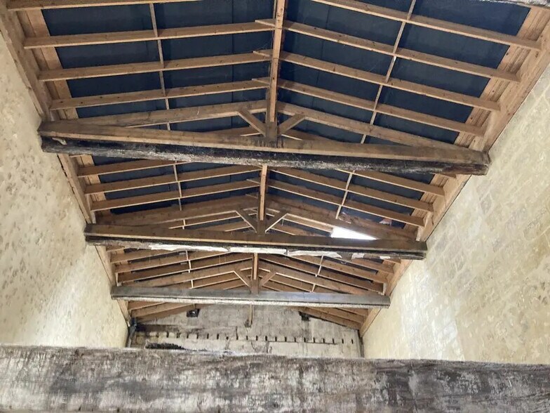 Bureau dans Bordeaux à vendre - Photo de l’immeuble – Image 2 sur 14