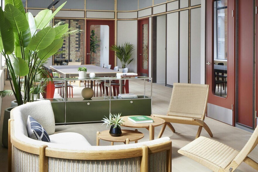 80 Goswell Rd, Londres à louer - Photo de l’immeuble – Image 2 sur 8