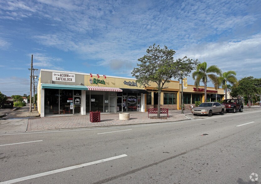 409-419 Lake Ave, Lake Worth, FL à louer - Photo principale – Image 1 sur 3