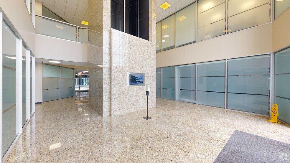 17350 State Highway 249, Houston, TX à vendre - Numérisation 3D Matterport – Image 2 sur 9