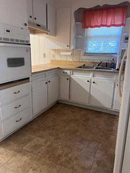 1 Elizabeth Dr, Greenville, SC à vendre - Photo intérieure – Image 3 sur 9