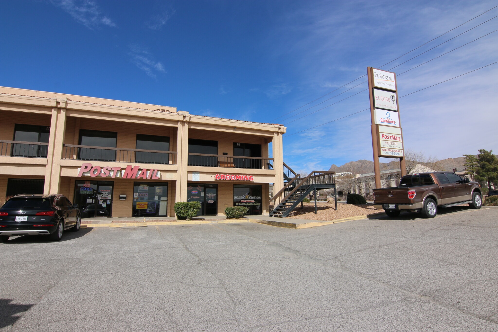 255 Shadow Mountain Dr, El Paso, TX à louer Photo de l’immeuble– Image 1 sur 3