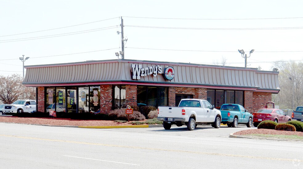 2903 W Mooresville Rd, Indianapolis, IN à louer - Photo de l’immeuble – Image 2 sur 2