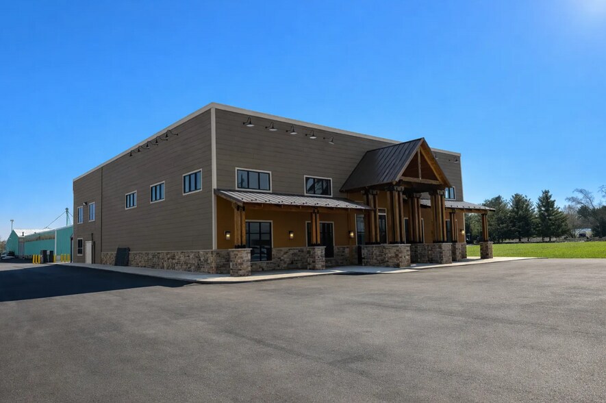 1229 S Halleck St, Demotte, IN à vendre - Photo principale – Image 1 sur 8