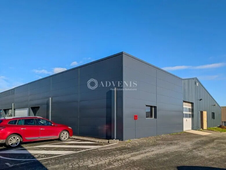 Local d’activités dans Taden à louer - Photo de l’immeuble – Image 3 sur 5