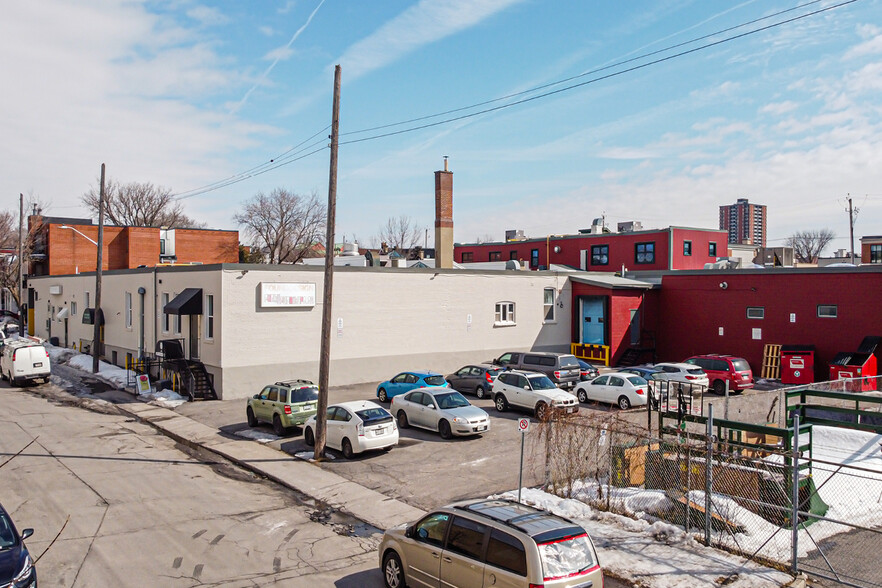 145 Spruce St, Ottawa, ON à louer - Photo de l’immeuble – Image 2 sur 5
