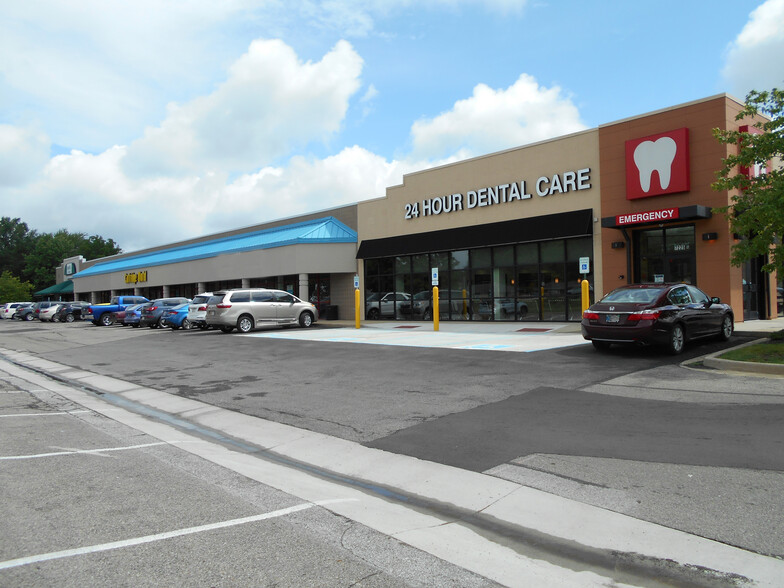 7225 S U.S. 31 Hwy, Indianapolis, IN à louer - Photo de l’immeuble – Image 2 sur 3
