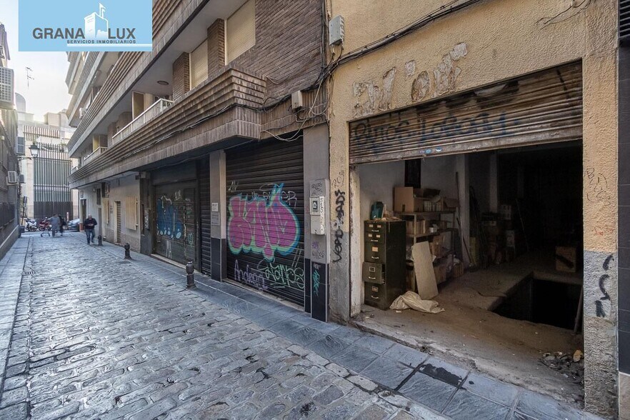 Local commercial dans Granada, Granada à vendre - Photo de l’immeuble – Image 2 sur 16