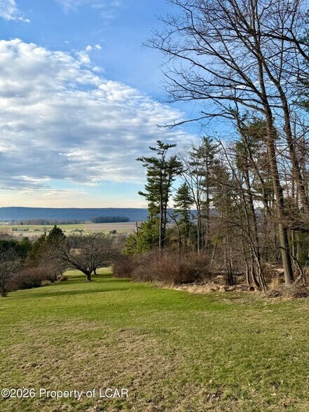 8 Mountain rd, Sugarloaf, PA à vendre - Photo principale – Image 1 sur 5