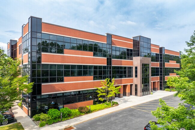Plus de détails pour 1320 Hausman Rd, Allentown, PA - Bureau à vendre