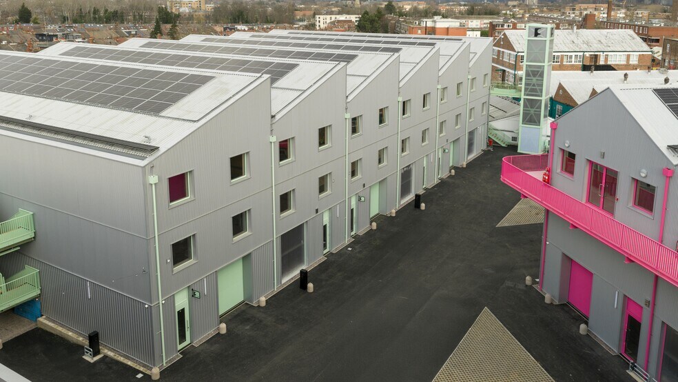 21-22 Grosvenor St, Londres à louer - Photo de l’immeuble – Image 3 sur 22