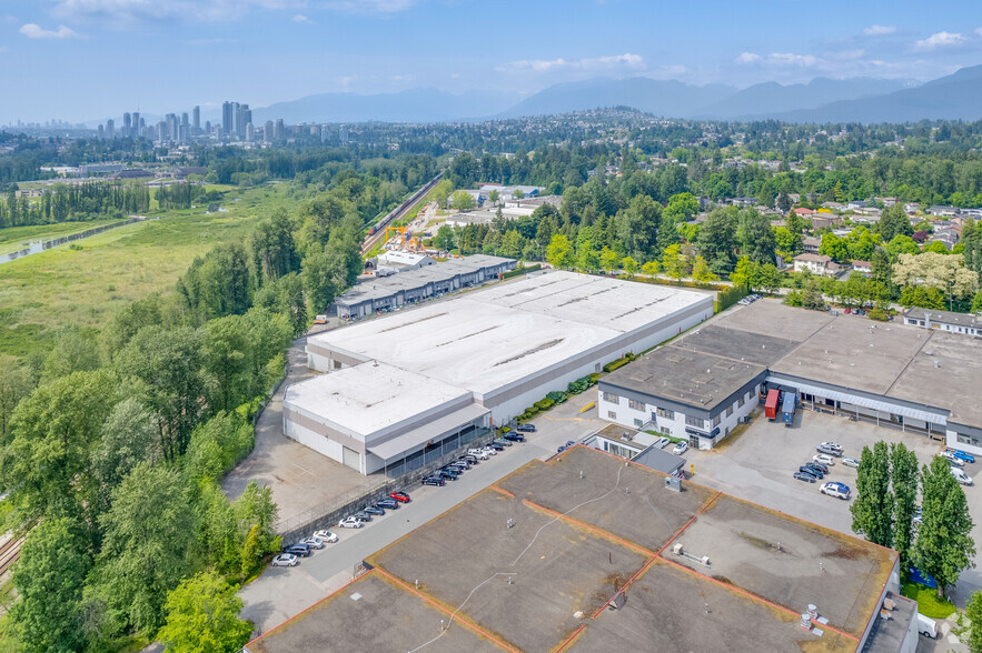 7260 Winston St, Burnaby, BC à louer - Aérien – Image 2 sur 8