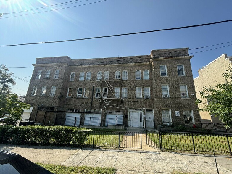 4730 14th St NW, Washington, DC à louer - Photo de l’immeuble – Image 3 sur 6
