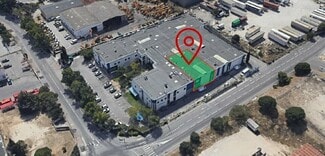 Plus de détails pour Local d'activités à louer