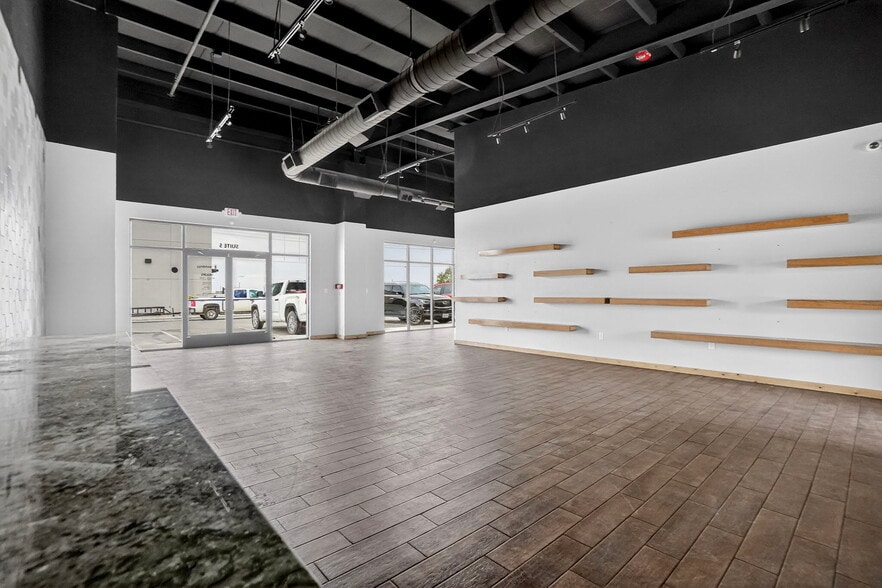 6900 N State Highway 349, Midland, TX à louer - Photo intérieure – Image 3 sur 11