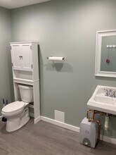 637 Main St, Tilton, NH à louer Photo intérieure– Image 2 sur 5