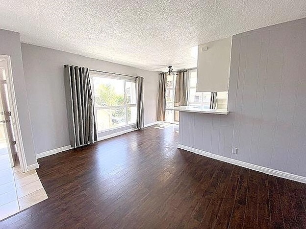 3610 Westwood Blvd, Los Angeles, CA à vendre - Photo de l’immeuble – Image 2 sur 11