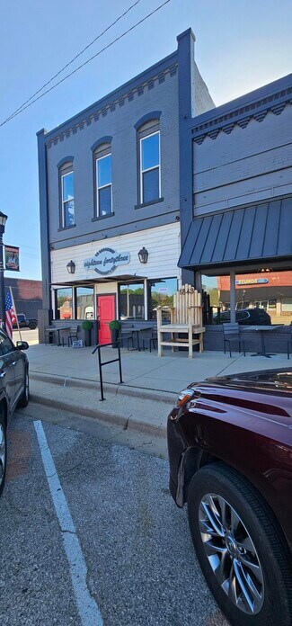 Plus de détails pour 124 S Broadway St, Coweta, OK - Local commercial à vendre