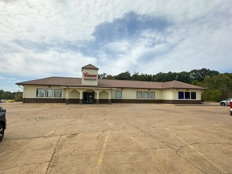 655 Highway 6 E, Batesville, MS à louer - Photo de l’immeuble – Image 2 sur 2