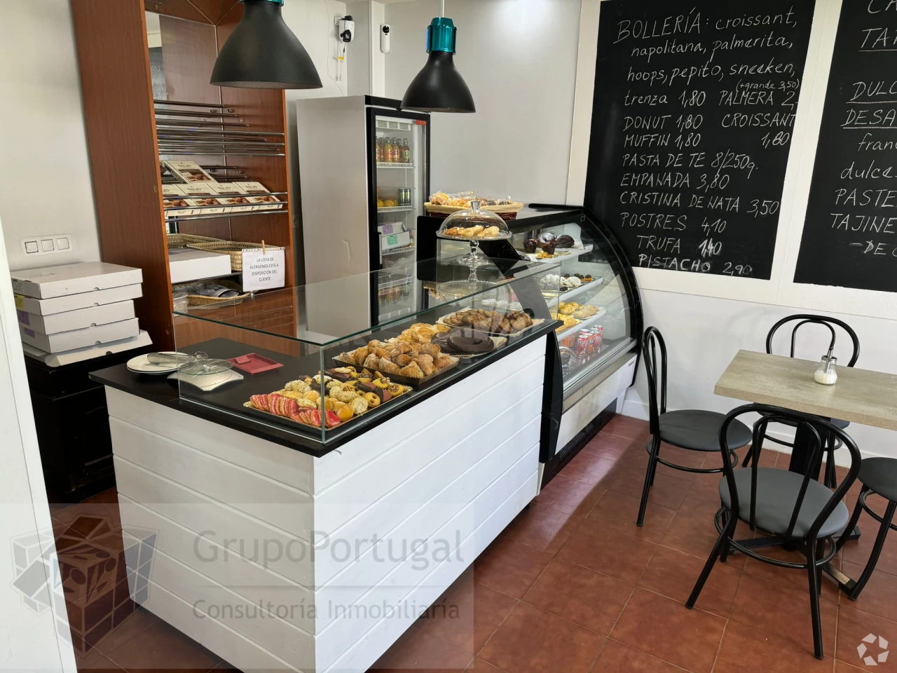Local commercial dans Majadahonda, Madrid à louer Photo intérieure– Image 1 sur 5