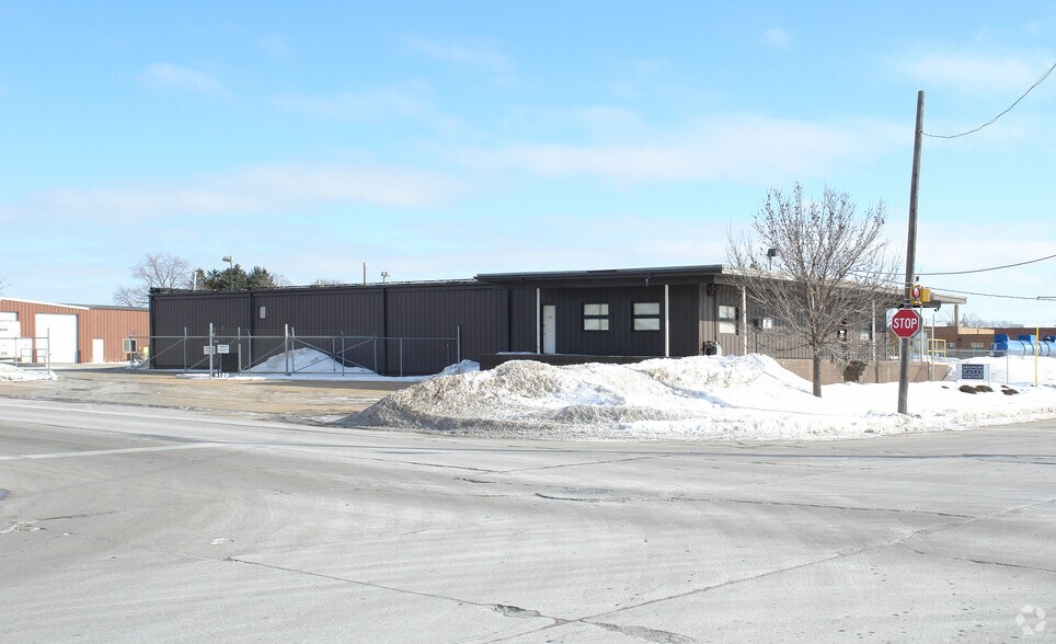 304 18th Ave, Rockford, IL à vendre - Photo de l’immeuble – Image 2 sur 14