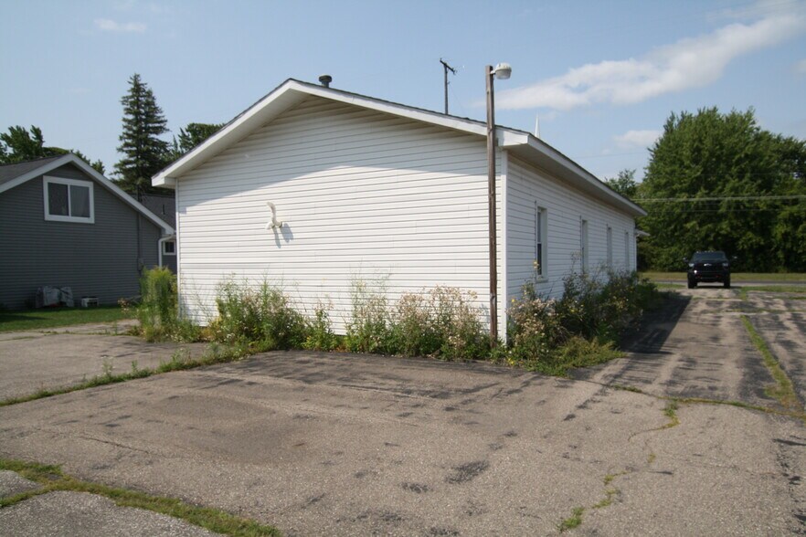 3141 S Vassar Rd, Davison, MI à vendre - Photo de l’immeuble – Image 3 sur 11