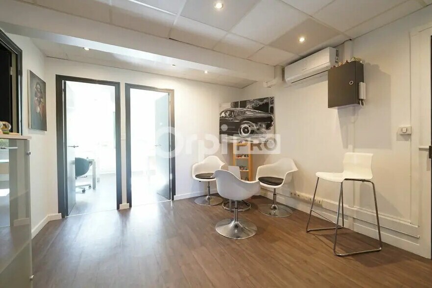 Bureau dans Caluire-et-Cuire à louer - Photo de l’immeuble – Image 1 sur 5