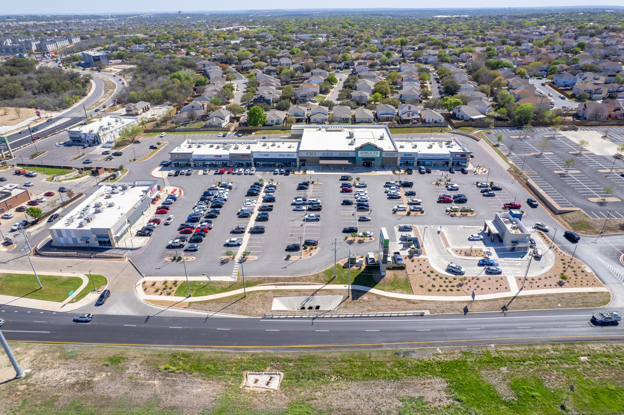 Hwy 151 & Hunt Ln, San Antonio, TX à louer Photo principale– Image 1 sur 18
