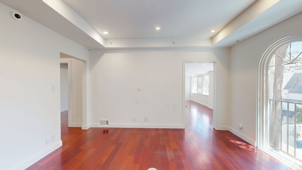 1112 N Sherbourne Dr, West Hollywood, CA à louer - Numérisation 3D Matterport – Image 2 sur 20