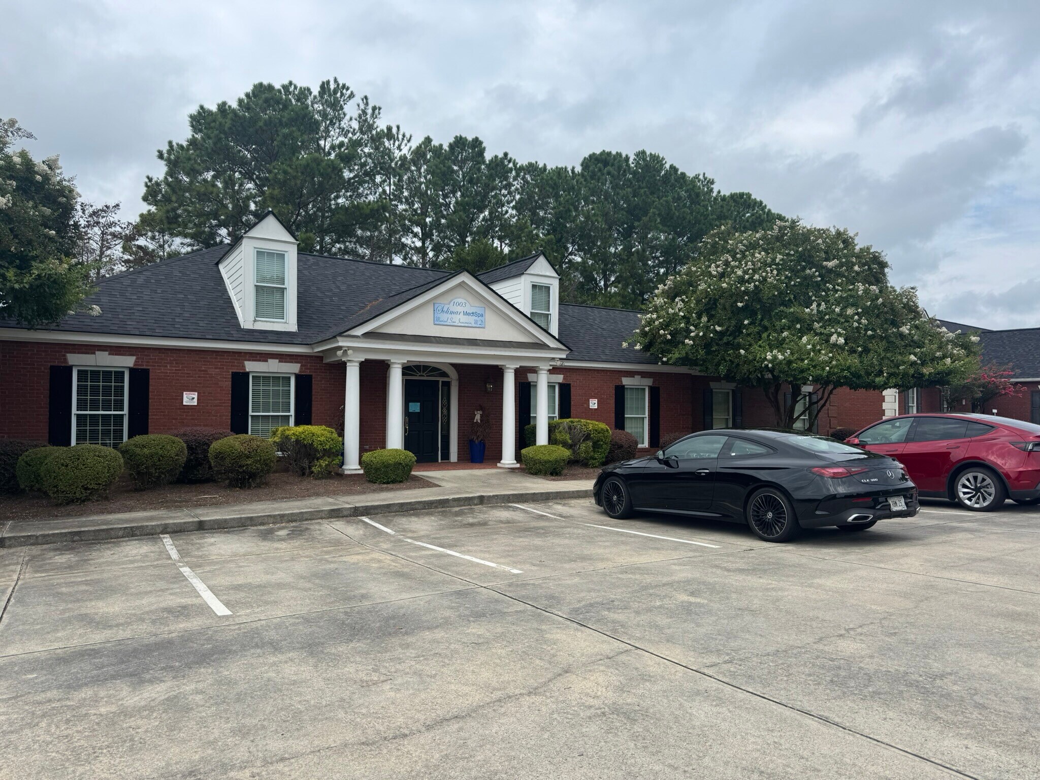 1003 Fernwood Dr, Milledgeville, GA à vendre Photo principale– Image 1 sur 12