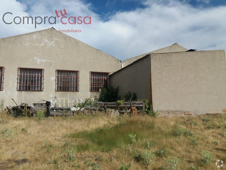 Industriel/Logistique dans Cantalejo, Segovia à louer - Photo de l’immeuble – Image 3 sur 10