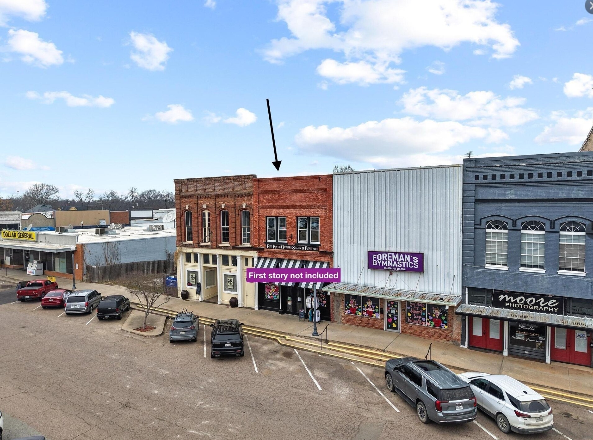 121 E 5th St, Bonham, TX à vendre Photo principale– Image 1 sur 18