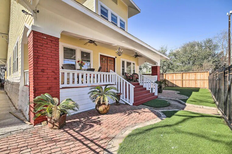 1502 Stuart St, Houston, TX à vendre - Photo de l’immeuble – Image 2 sur 26
