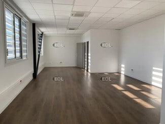 Plus de détails pour 230 Rue Henri Delaunay, Aix-en-Provence - Local d'activités à louer